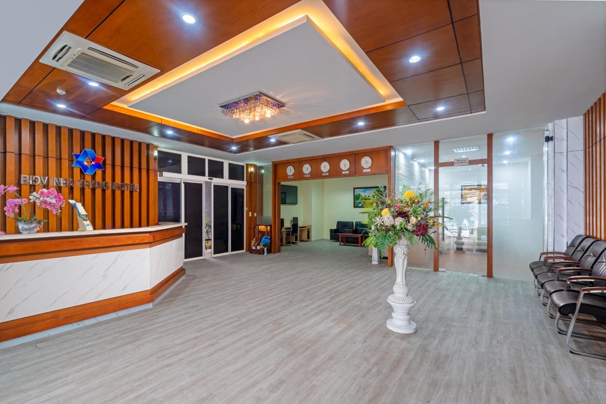 บีไอดีวี โฮเทล แอนด์ คอนเฟอเรนซ์ เซ็นเตอร์ Hotel ญาจาง ภายนอก รูปภาพ