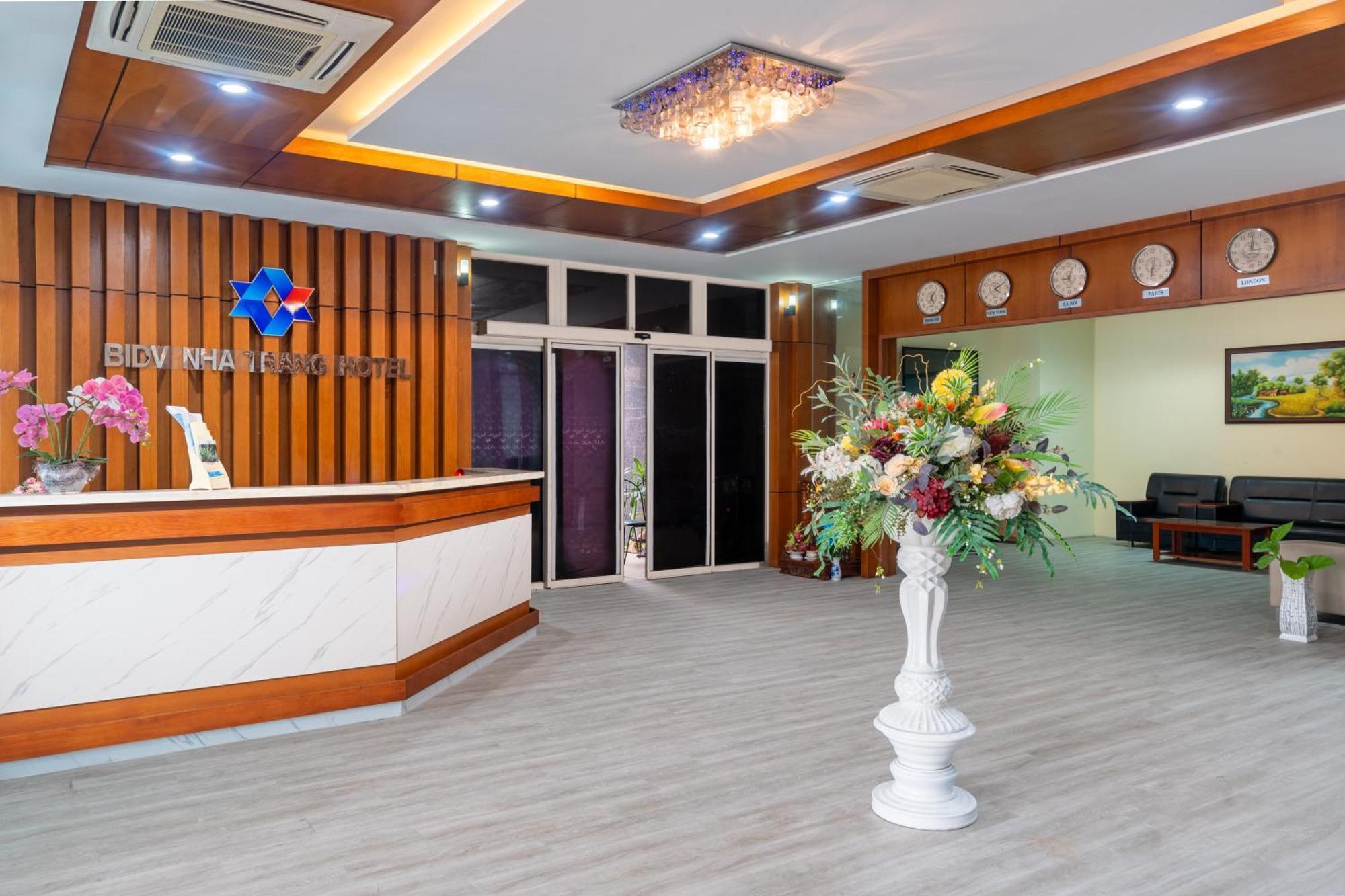 บีไอดีวี โฮเทล แอนด์ คอนเฟอเรนซ์ เซ็นเตอร์ Hotel ญาจาง ภายนอก รูปภาพ