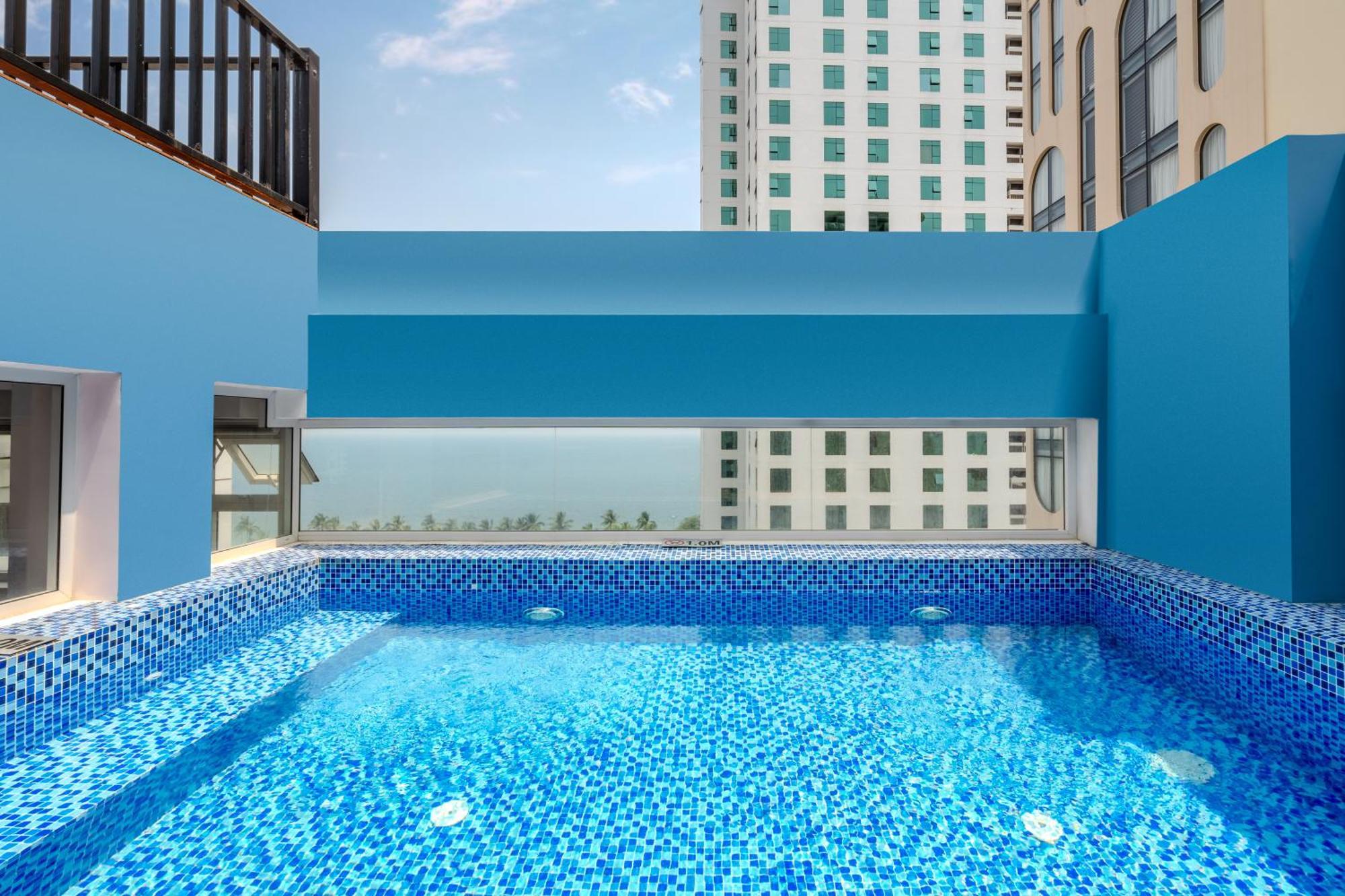บีไอดีวี โฮเทล แอนด์ คอนเฟอเรนซ์ เซ็นเตอร์ Hotel ญาจาง ภายนอก รูปภาพ