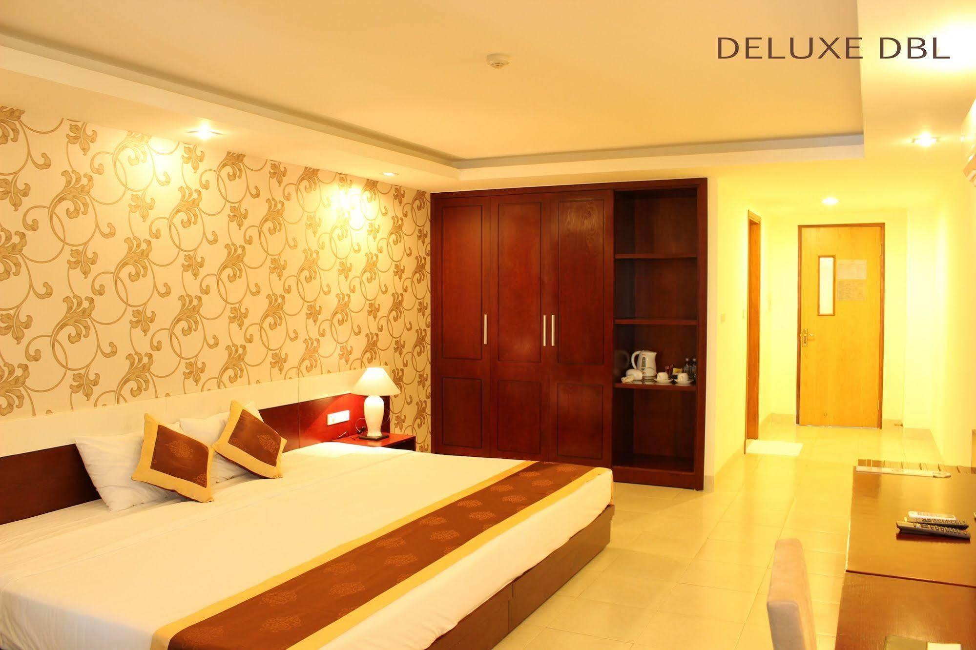 บีไอดีวี โฮเทล แอนด์ คอนเฟอเรนซ์ เซ็นเตอร์ Hotel ญาจาง ภายนอก รูปภาพ